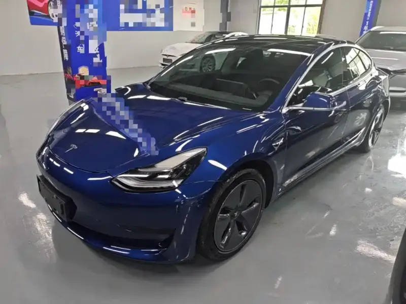Tesla Model 3, 2021