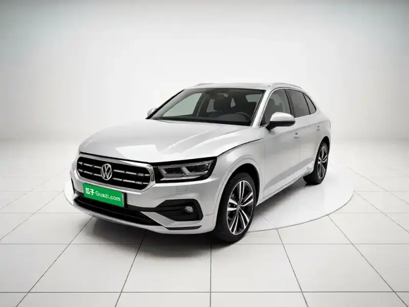 Audi Q5L, 2021