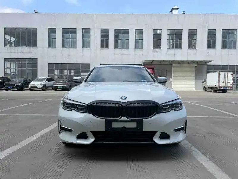 BMW 3 Series, 2019