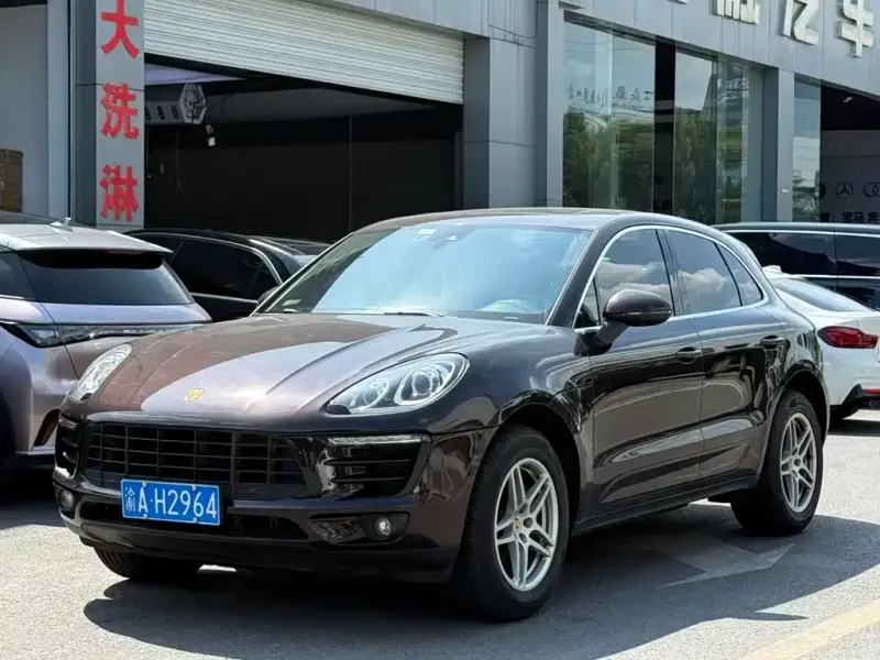 Porsche Macan, 2018 — фото 1