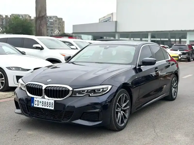 BMW 3 Series, 2021