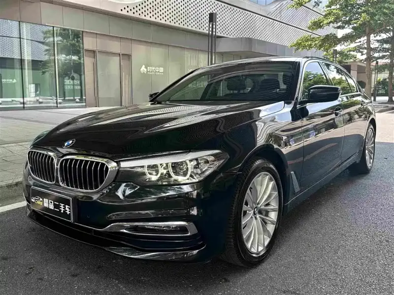 BMW 5 Series, 2019