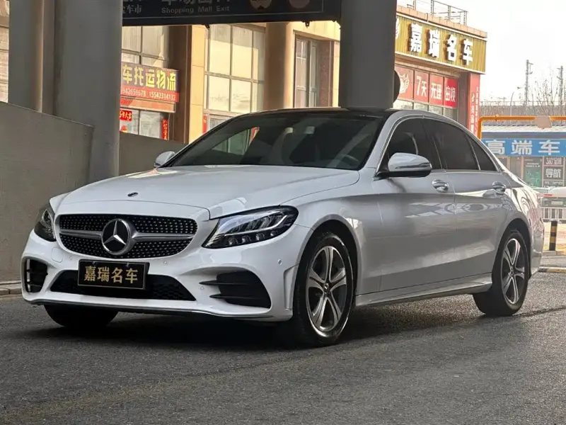 Mercedes-Benz C-Class, 2020 — фото 1