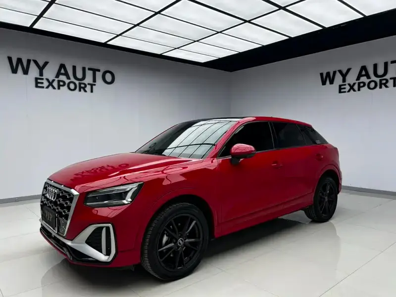 Audi Q2L, 2021