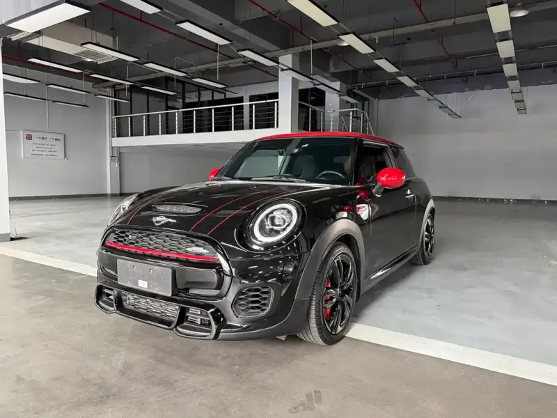 MINI JCW, 2019 — фото 1
