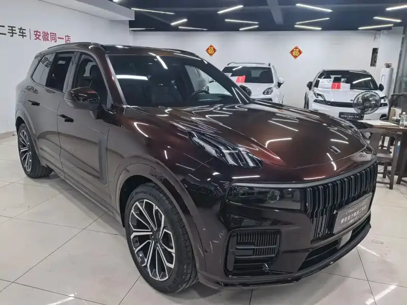 Lynk & Co 09, 2023