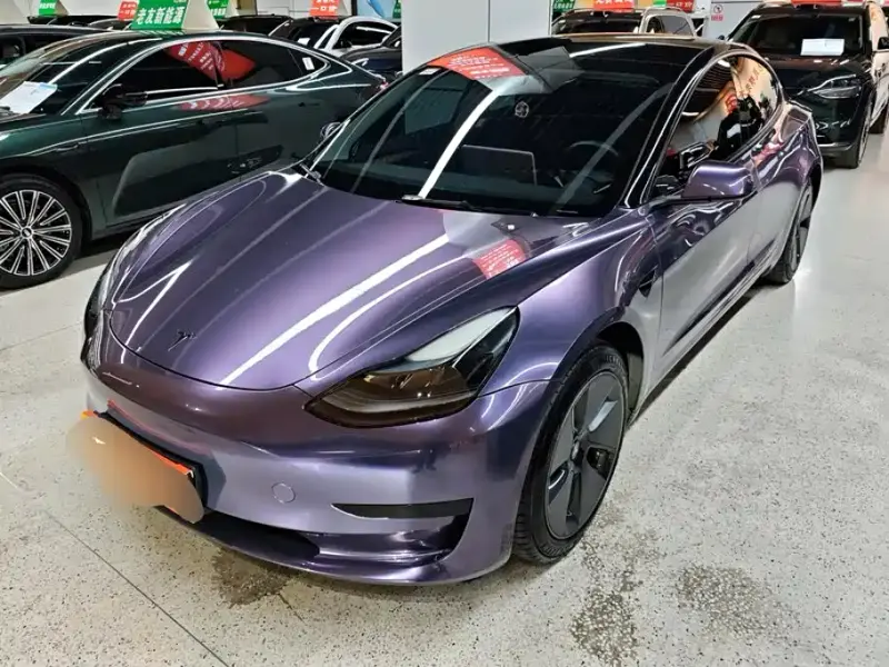 Tesla Model 3, 2022