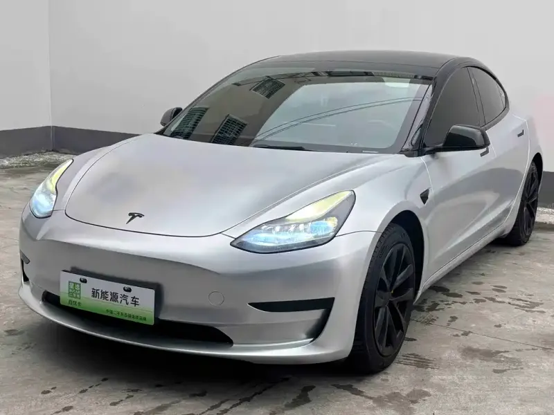 Tesla Model 3, 2023