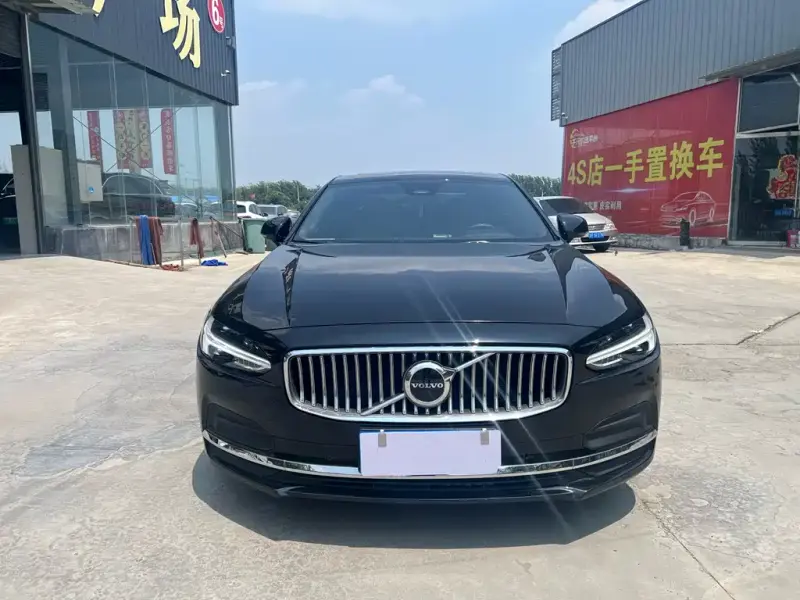 Volvo S90, 2022