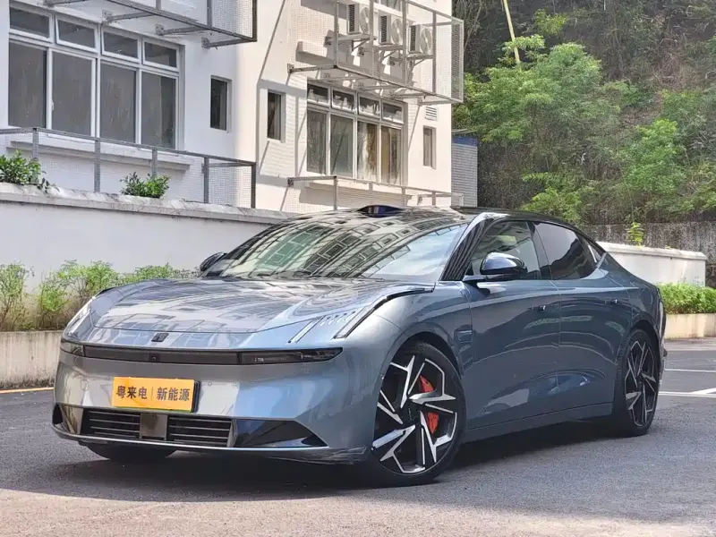 Lynk & Co Z10, 2025