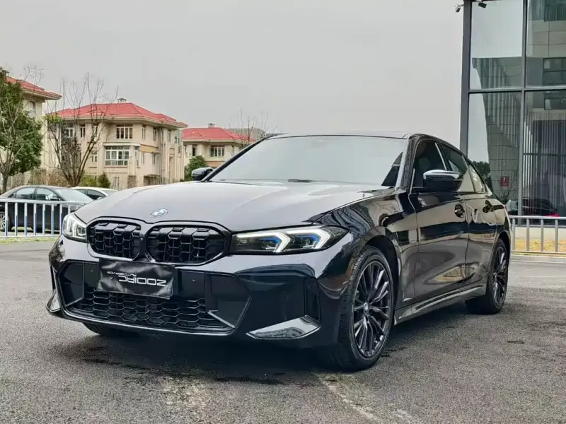 BMW 3 Series, 2023