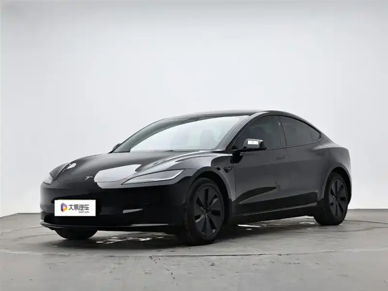 Tesla Model 3, 2023