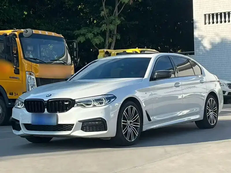 BMW 5 Series, 2019