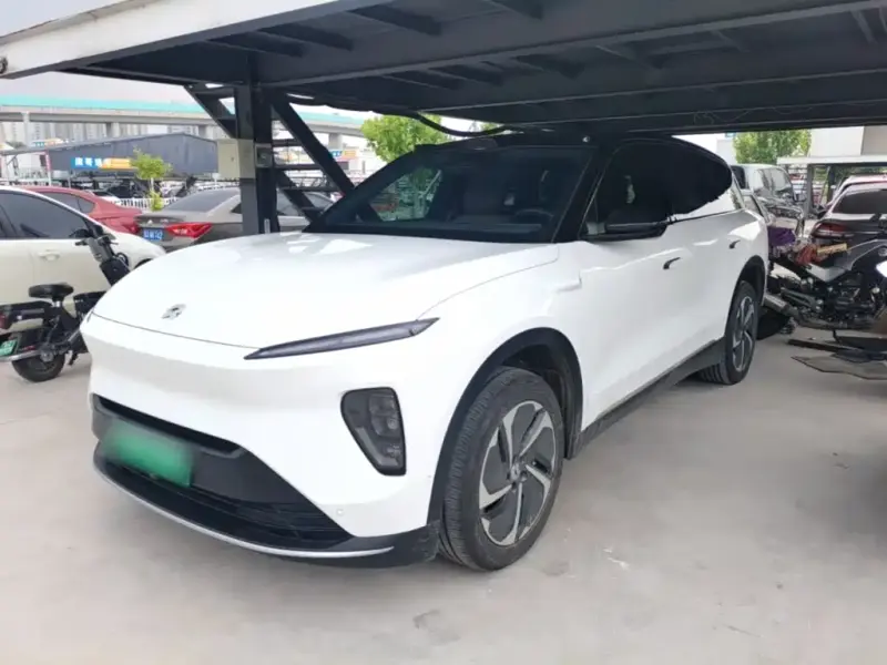 NIO ES8, 2023