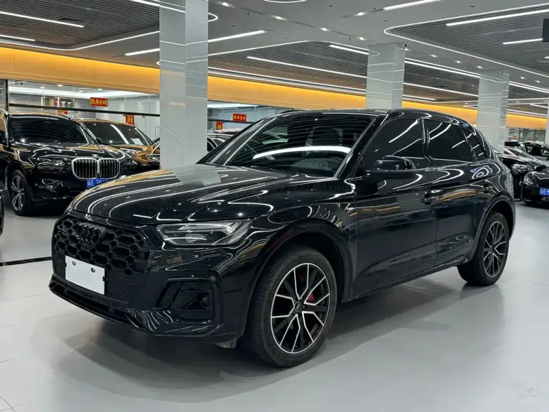 Audi Q5L, 2024