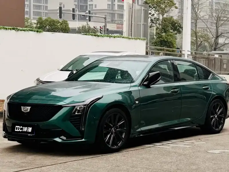 Cadillac CT5, 2025