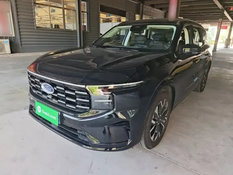 Ford Edge, 2025
