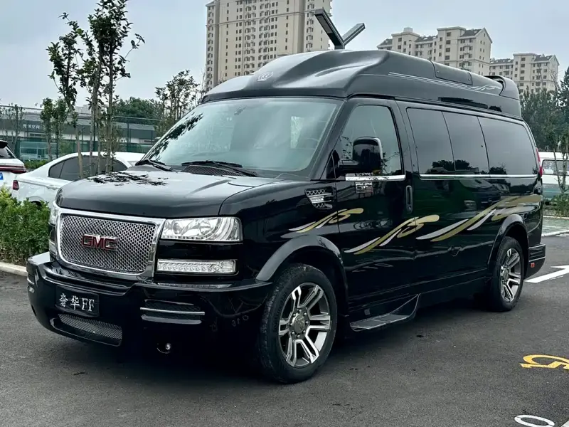 GMC Savana, 2018
