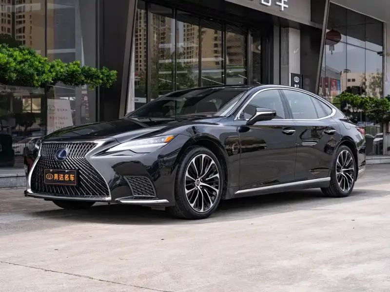 Lexus LS, 2021
