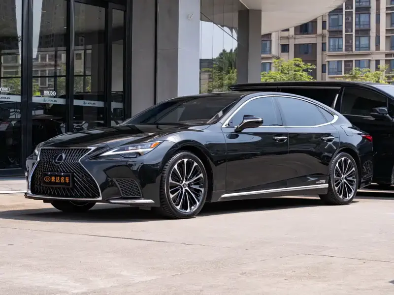 Lexus LS, 2021