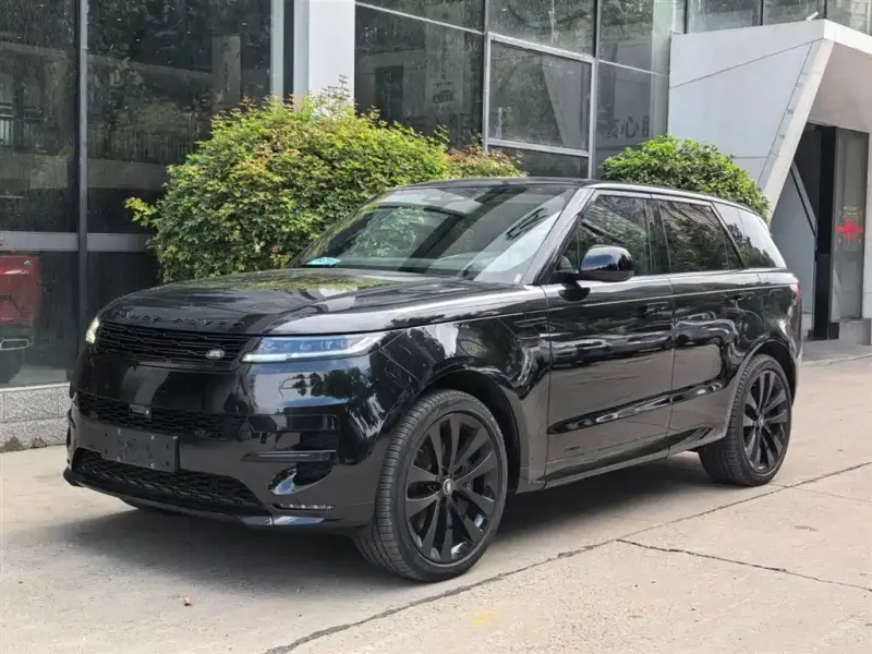 Land Rover Sport PHEV, 2025
