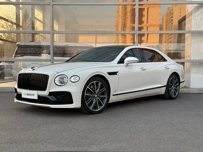 Bentley Flying Spur PHEV, 2023