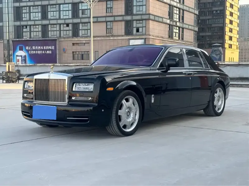 Rolls-Royce Phantom, 2015