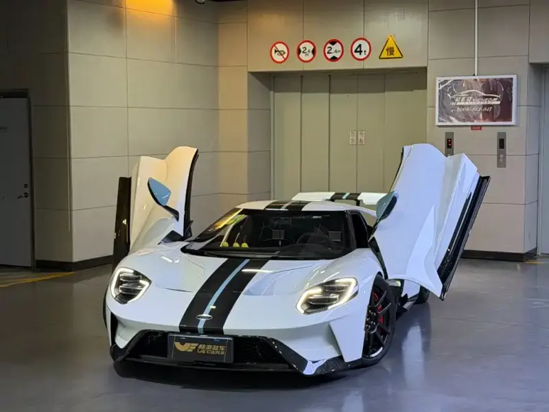 Ford GT, 2025