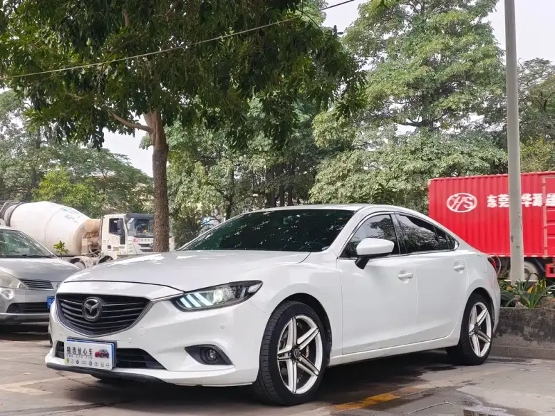 Mazda Atenza, 2015 — фото 1