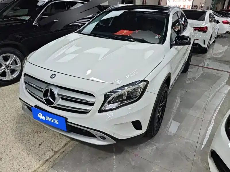 Mercedes-Benz GLA, 2016 — фото 1