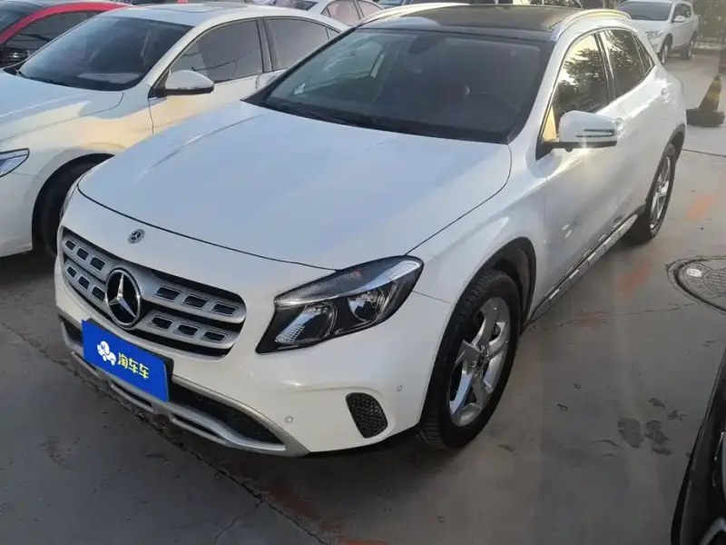 Mercedes-Benz GLA, 2017 — фото 1
