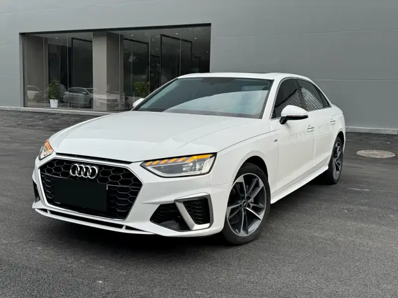 Audi A4L, 2020