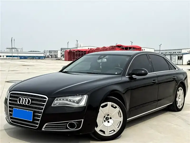 Audi A8, 2013 — фото 1