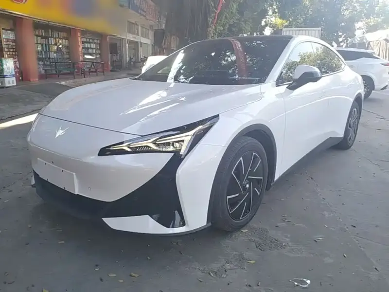 ARCFOX Alpha S5, 2025