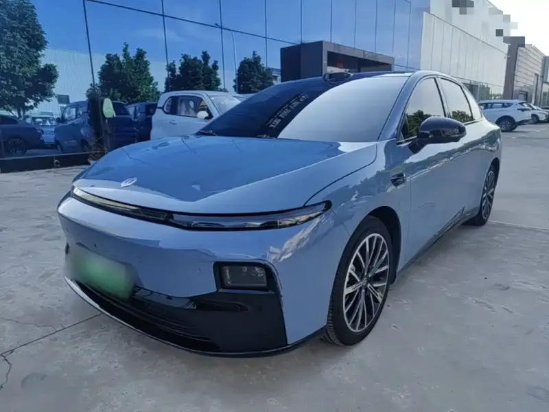 Leapmotor B01, 2025