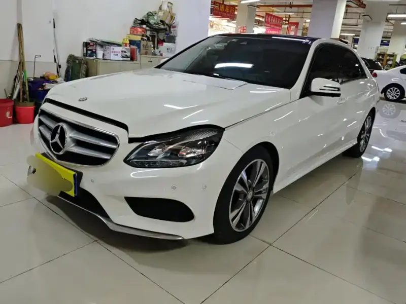 Mercedes-Benz E-Class, 2015