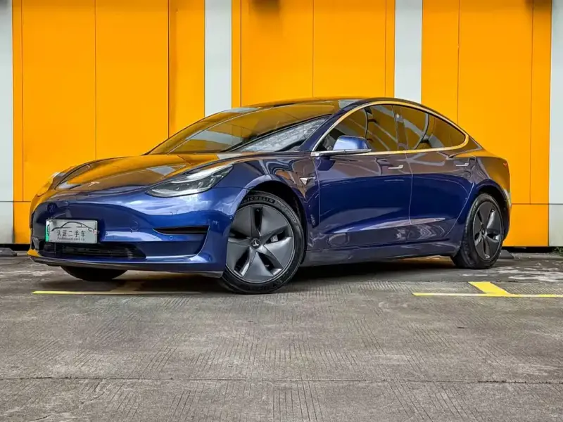 Tesla Model 3, 2020