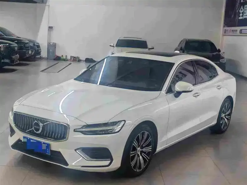 Volvo S60, 2021