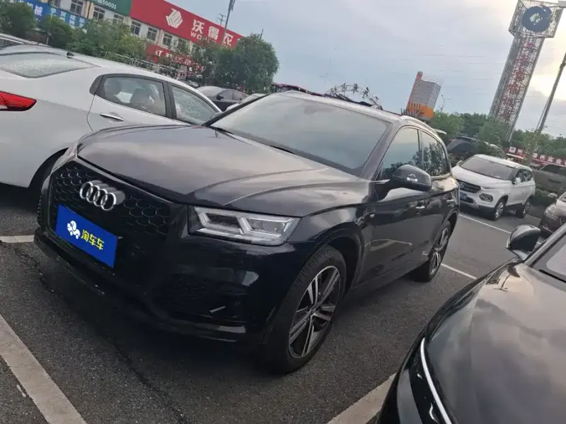 Audi Q5L, 2019