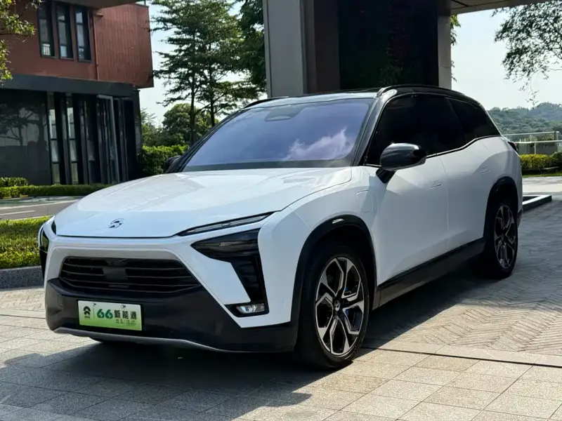 NIO ES8, 2022