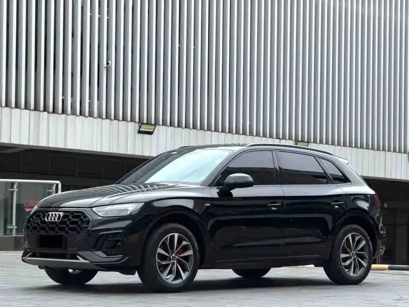 Audi Q5L, 2024