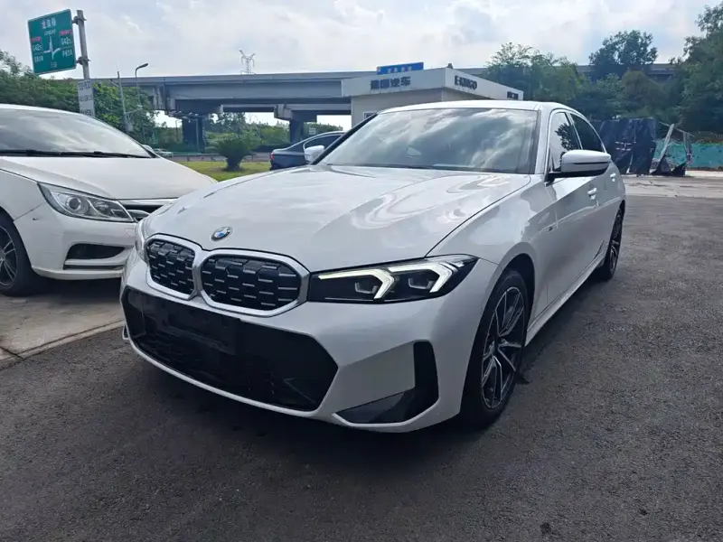 BMW 3 Series, 2025