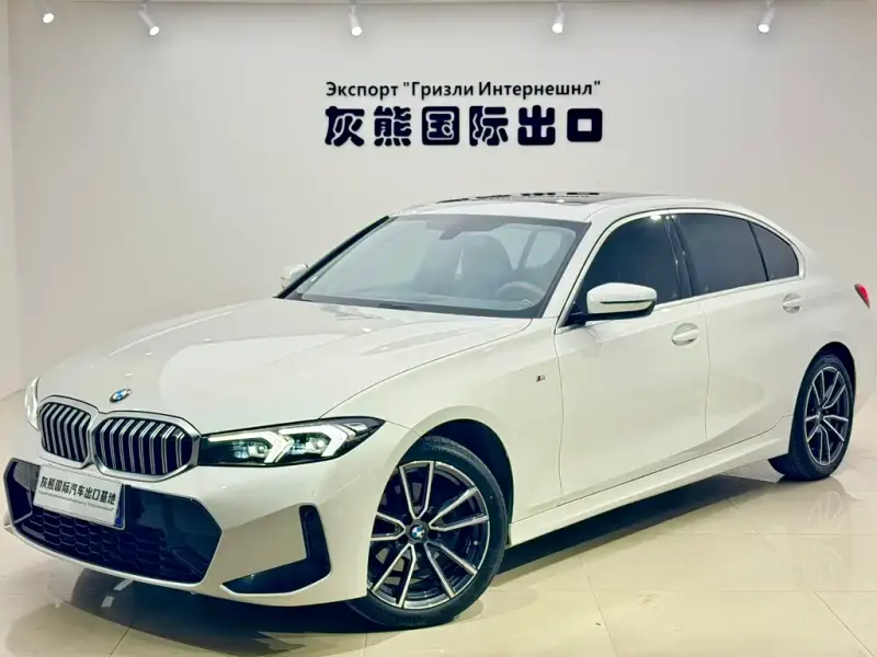 BMW 3 Series, 2023