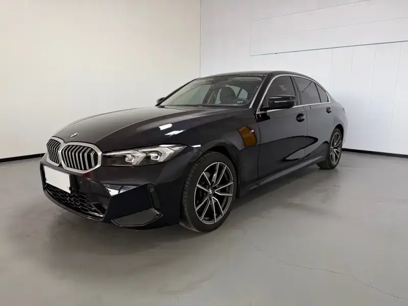 BMW 3 Series, 2023