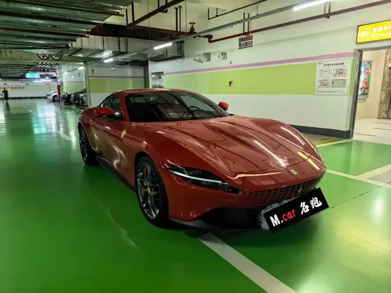 Ferrari Roma, 2021