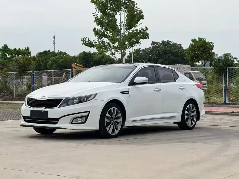 Kia K5, 2014