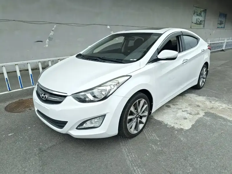Hyundai Elantra Langdong, 2016