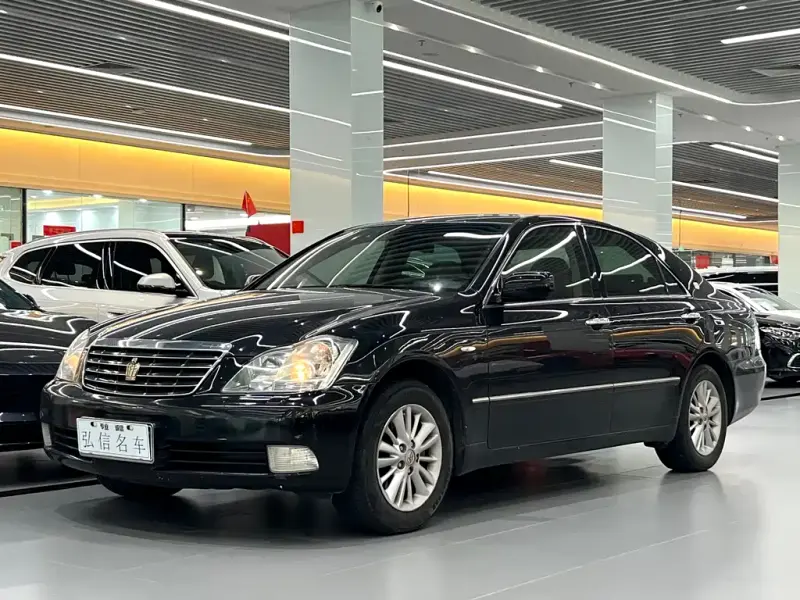 Toyota Crown, 2007