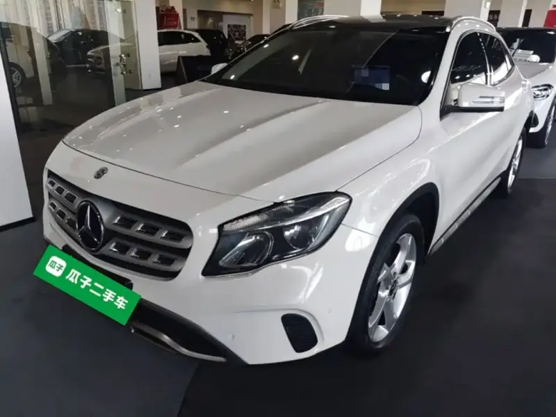 Mercedes-Benz GLA, 2018