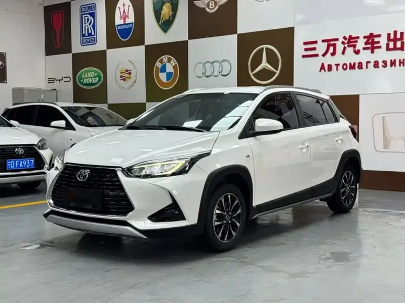 Toyota Yaris L, 2022